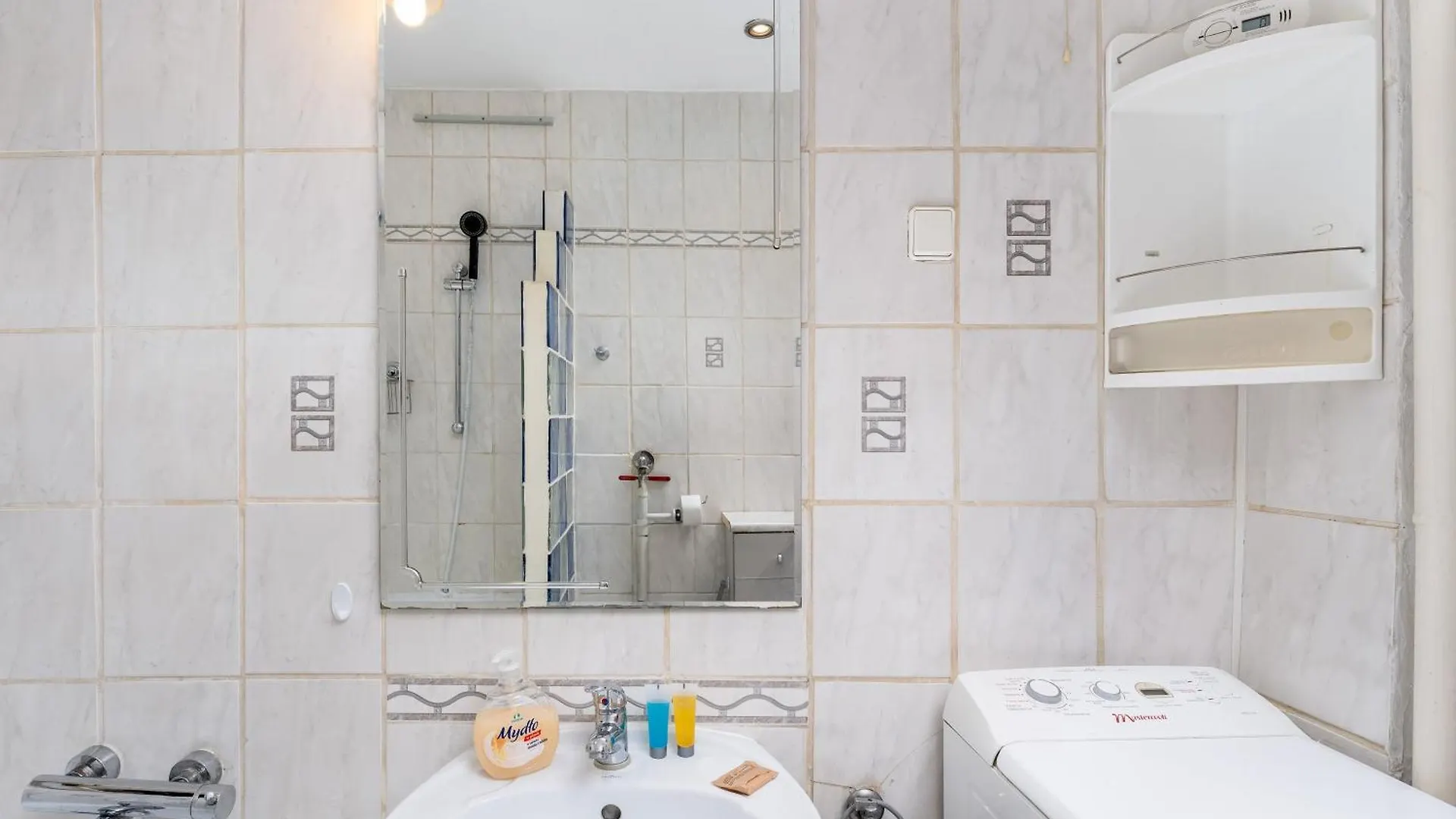 Nowa Huta Standard Apartment Krakau Polen